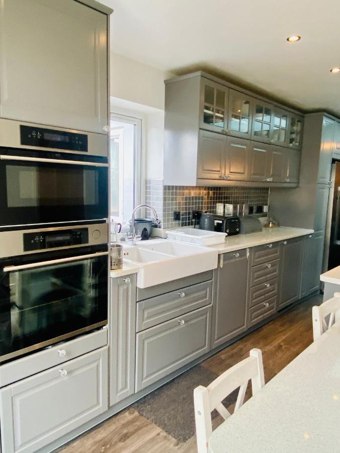 Hameway House- Stunning 4 Bedroom House With A Spacious Kitchen London Eksteriør bilde